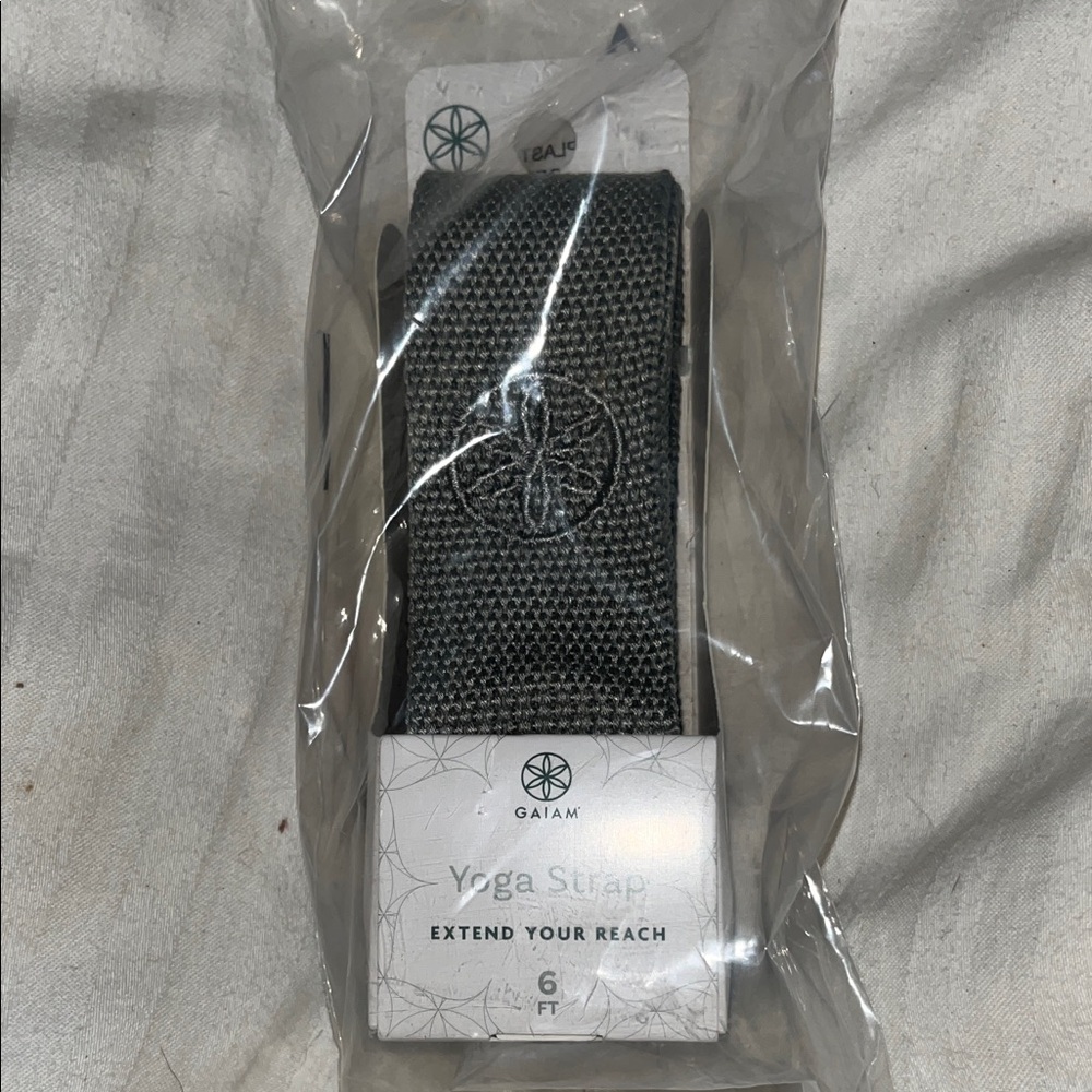GAIAM Black Yoga Strap